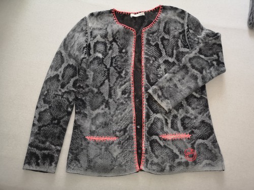 Ausgefallene strickjacke von - ausgefallene,